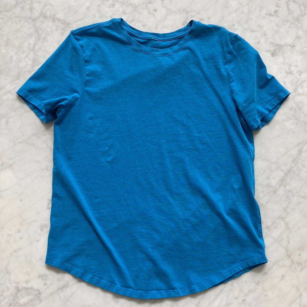 lululemon athletica Blue Short Sleeve Tee